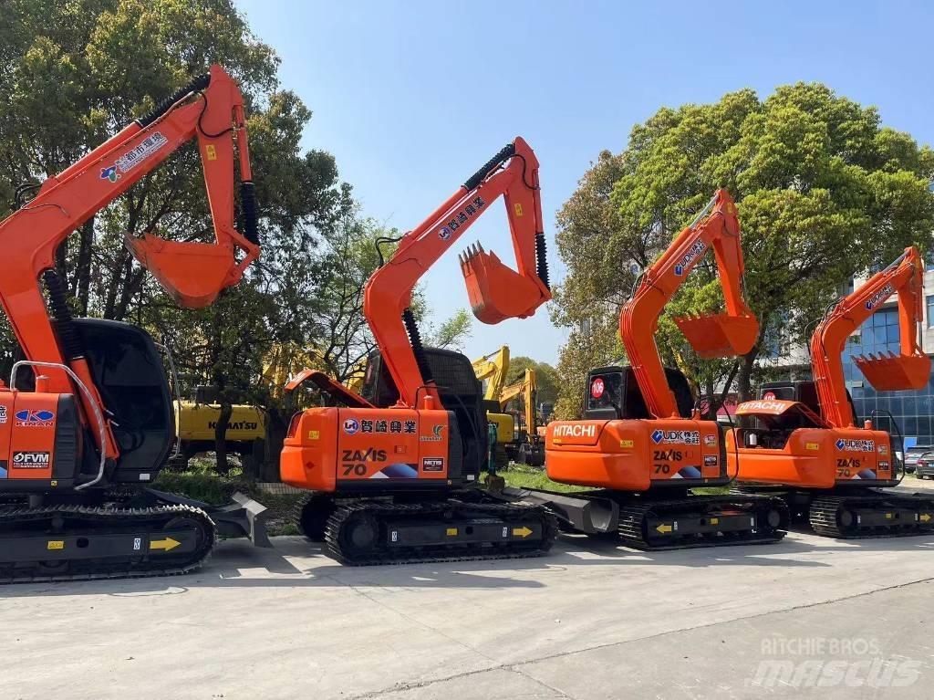 Hitachi ZX70 Paletli ekskavatörler