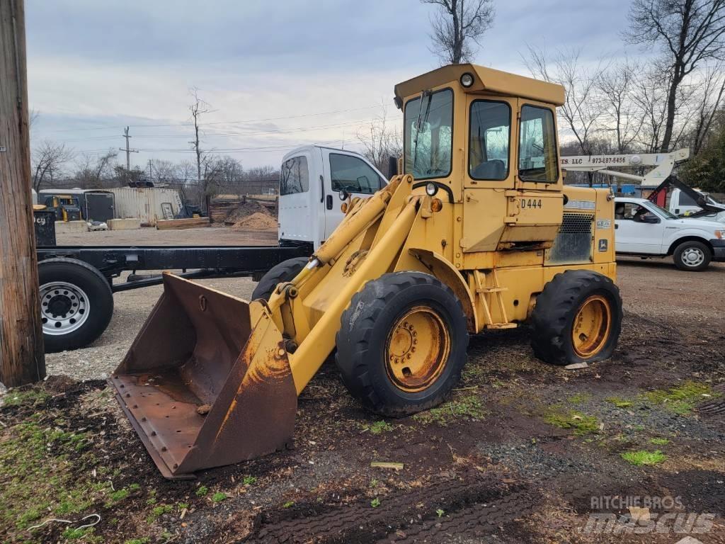 John Deere 444 A Tekerlekli yükleyiciler