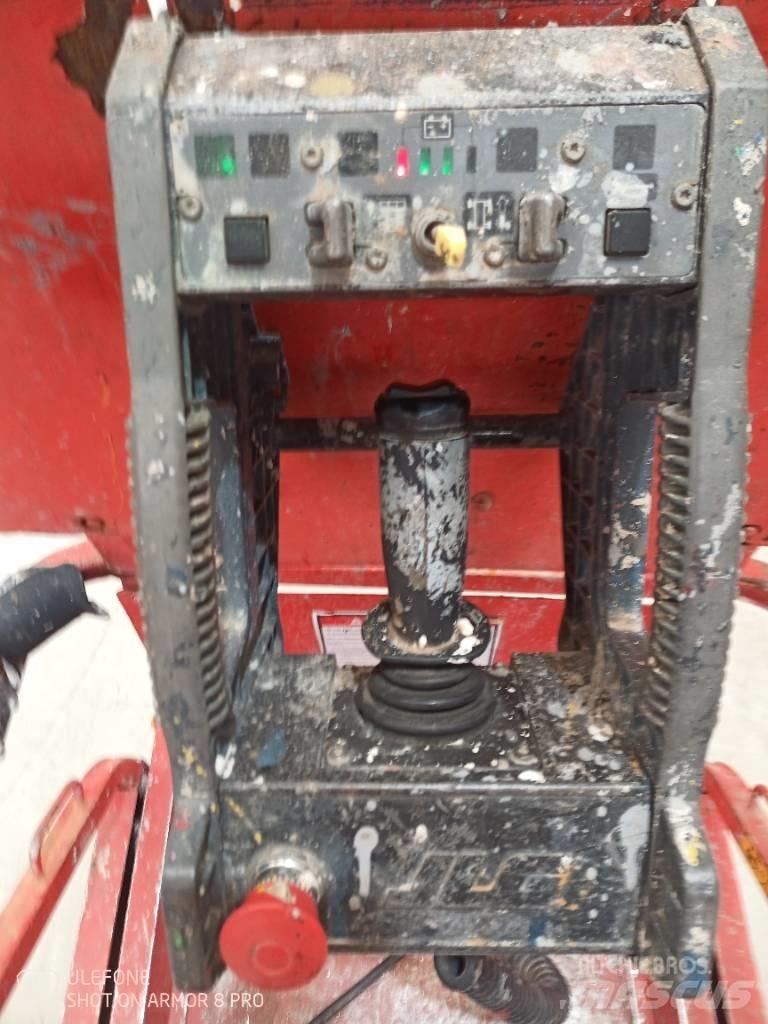JLG 2030 ES Makasli platformlar