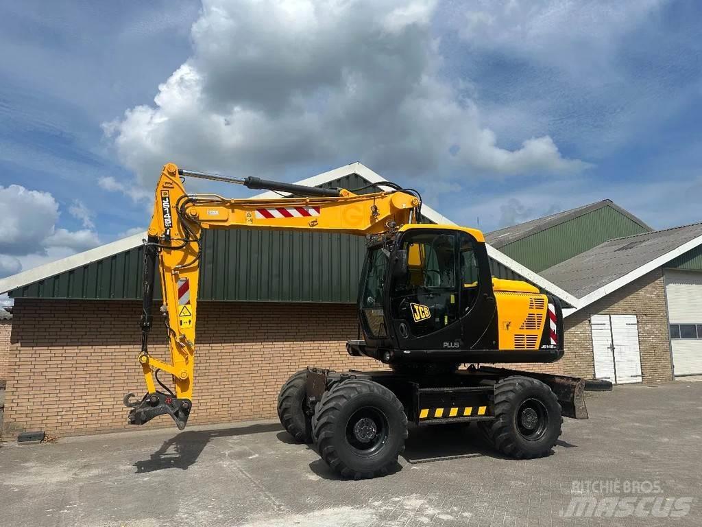 JCB JS145W Lastik tekerli ekskavatörler