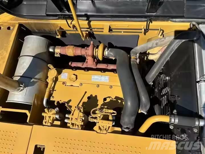 CAT CAT320D2 Midi ekskavatörler 7 - 12 t