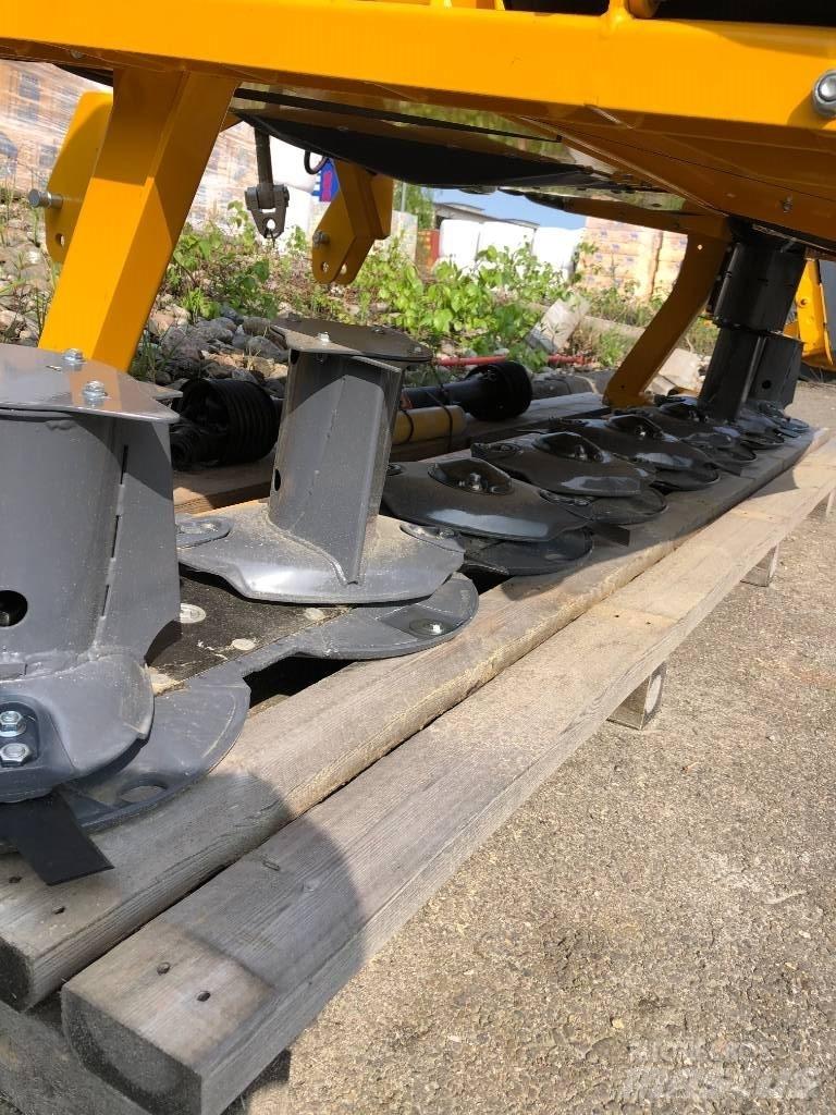 Elho NK3300 F Çayir biçme makinalari