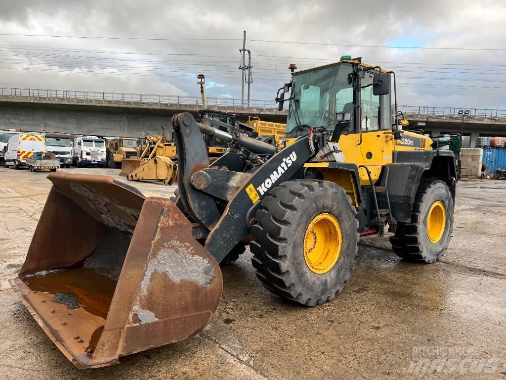 Komatsu WA320PZ-6 Tekerlekli yükleyiciler