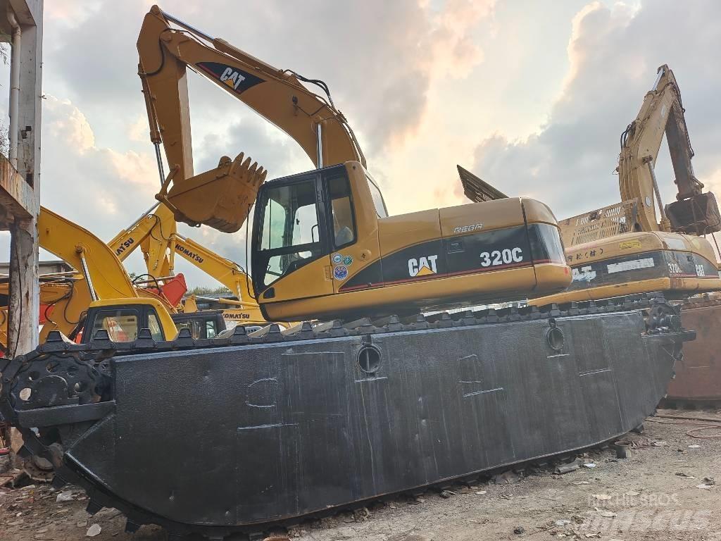 CAT 320 C Amfibi Ekskavatörler