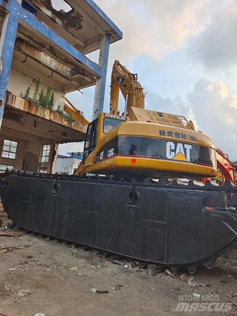 CAT 320 C Amfibi Ekskavatörler