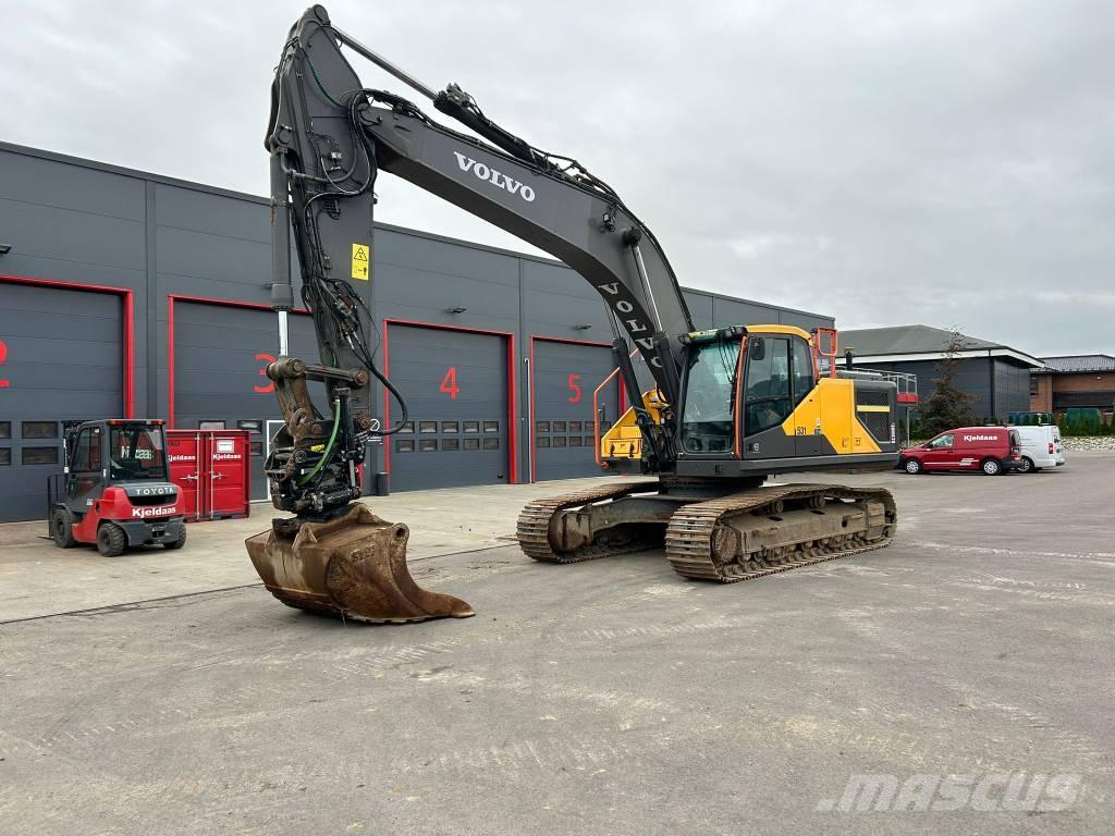 Volvo EC 300 EL Paletli ekskavatörler