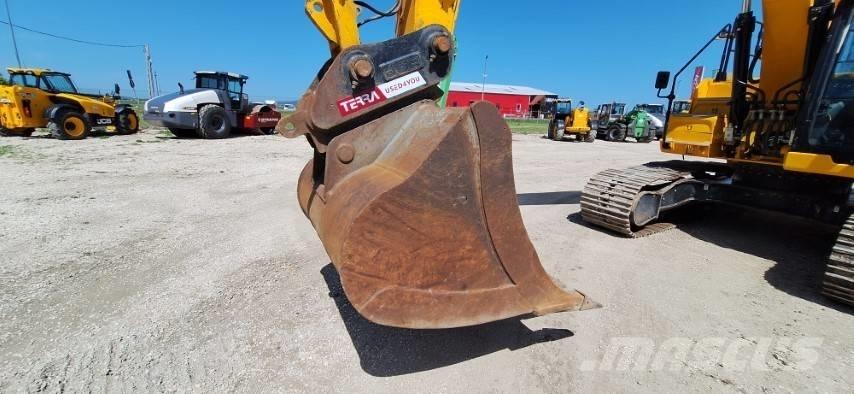 JCB 220X LC Paletli ekskavatörler