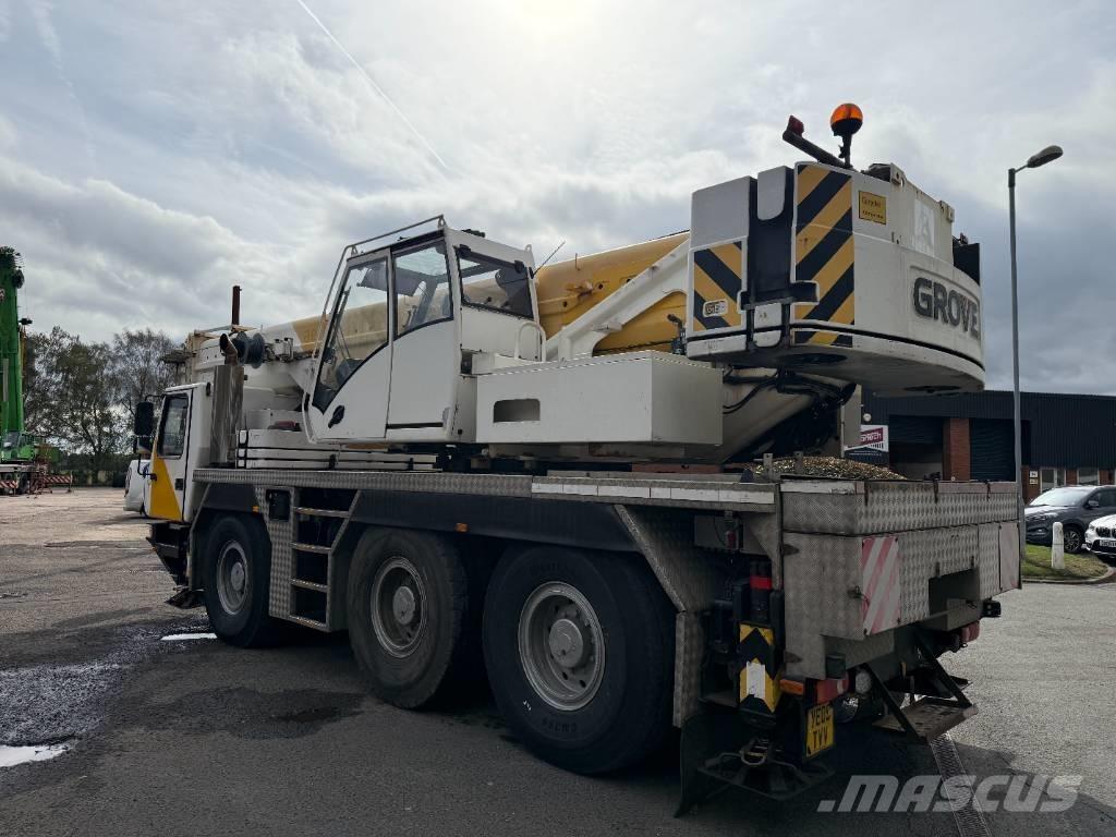 Grove GMK 3055 Yol-Arazi Tipi Vinçler (AT)