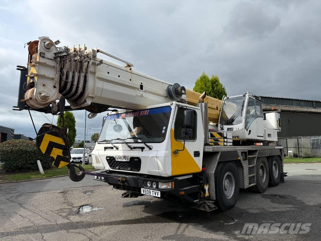 Grove GMK 3055 Yol-Arazi Tipi Vinçler (AT)