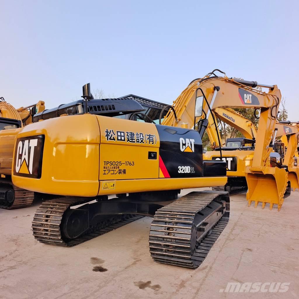 CAT 320 D Paletli ekskavatörler