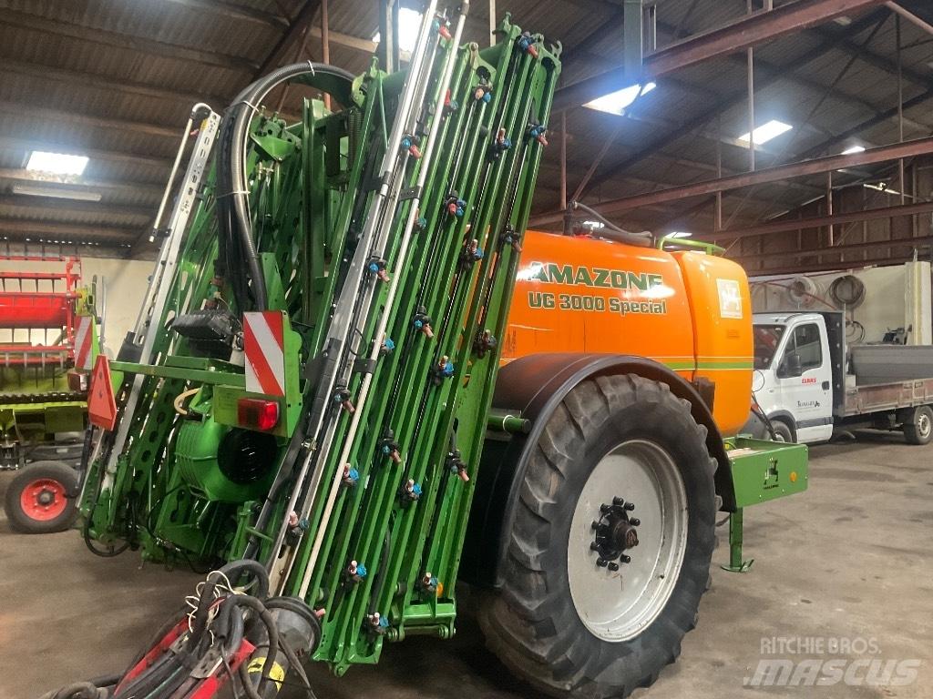 Amazone Ug 3000 Çekilir pülverizatörler