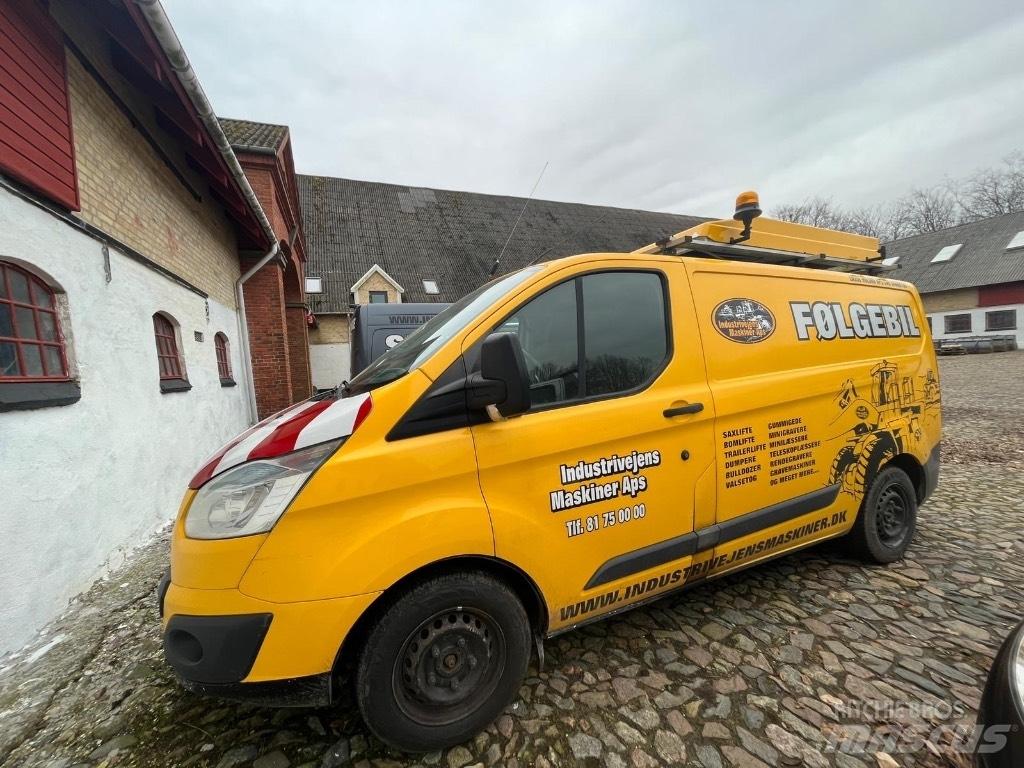 Ford Transit Custom Otomobiller