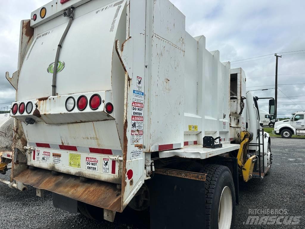 Freightliner M2 Atik kamyonlari