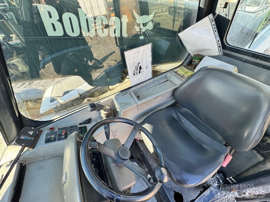 Bobcat T 40.170 Teleskopik yükleyiciler