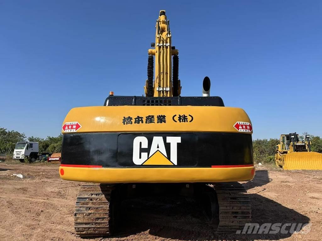 CAT 330 CL Paletli ekskavatörler