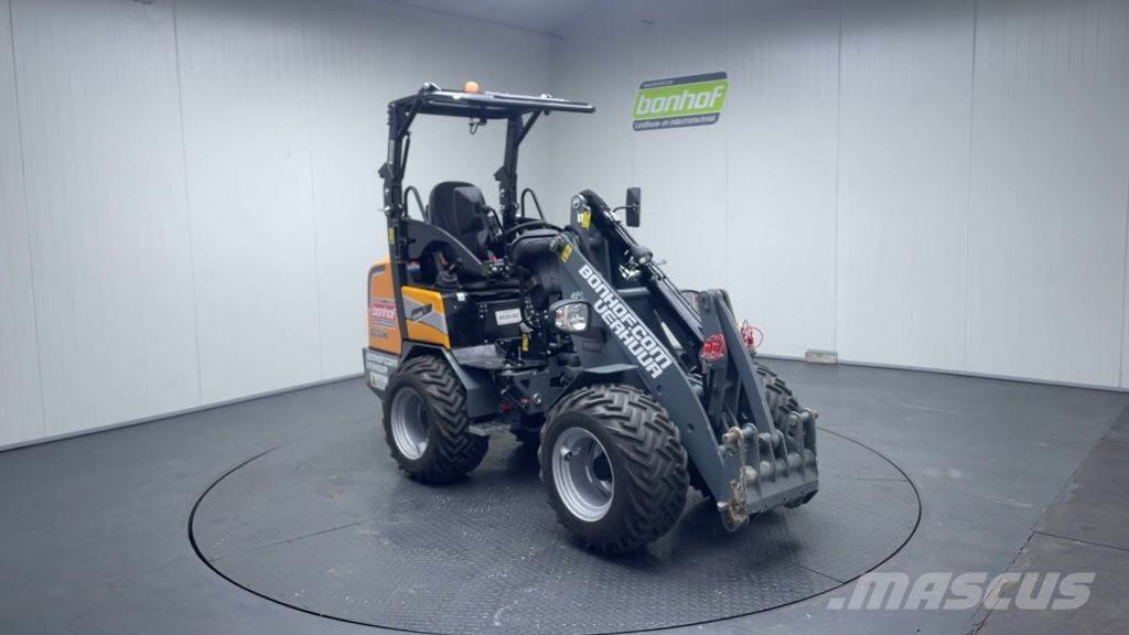 GiANT G2300 HD Tekerlekli yükleyiciler