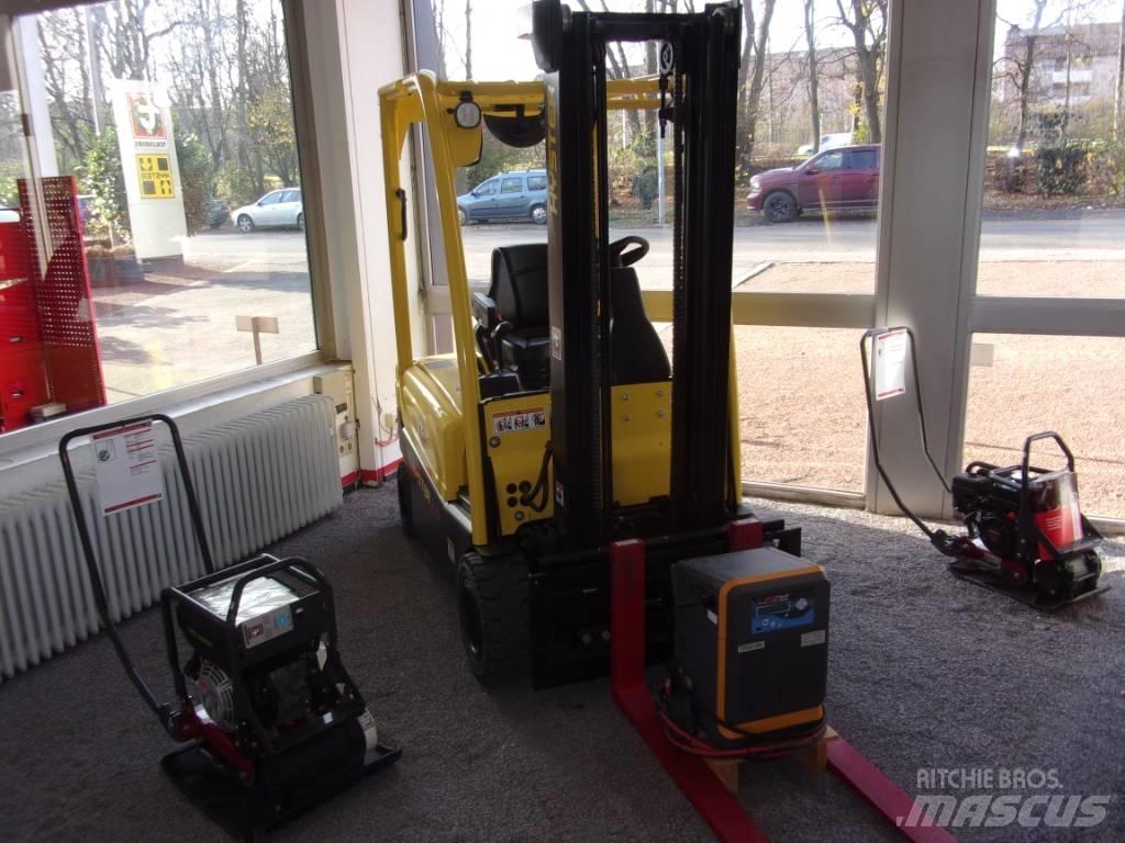 Hyster J2.0XN Elektrikli forkliftler