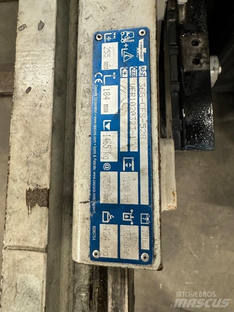 CAT EP25N Elektrikli forkliftler