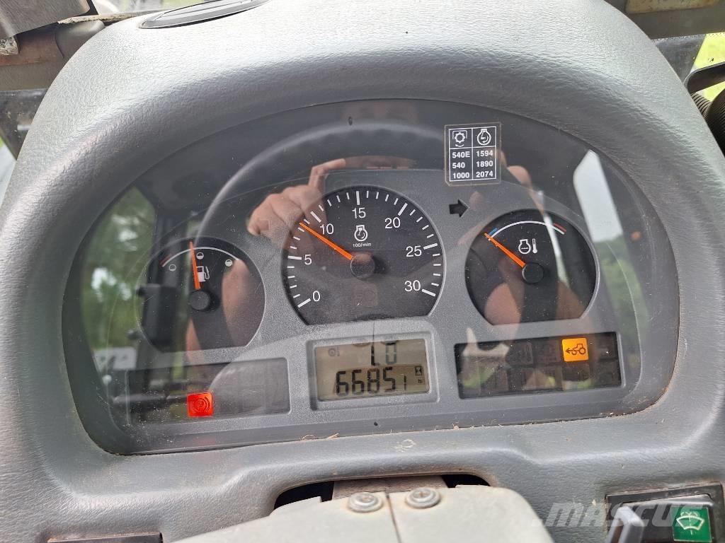 Valtra A 95 Traktörler