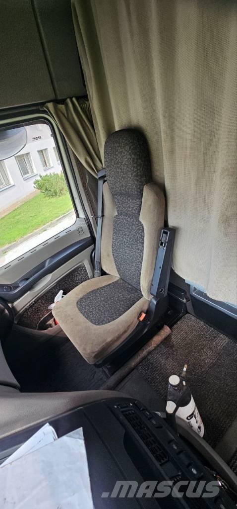 DAF XF 105 Vinçli kamyonlar