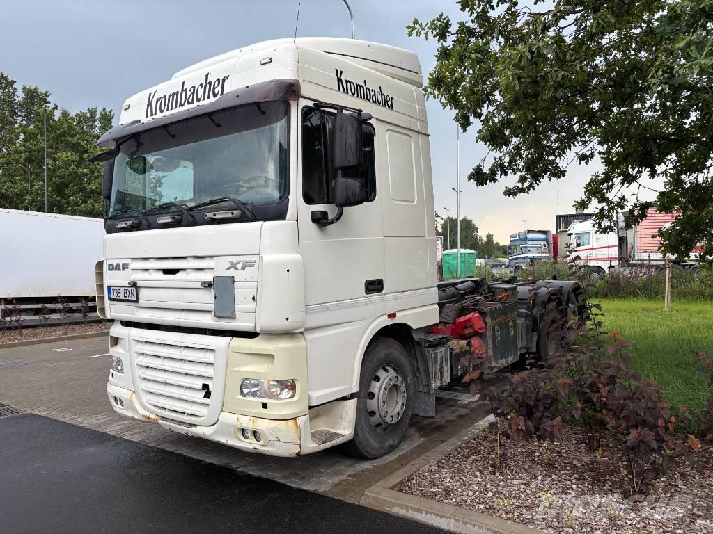 DAF XF 105 Vinçli kamyonlar
