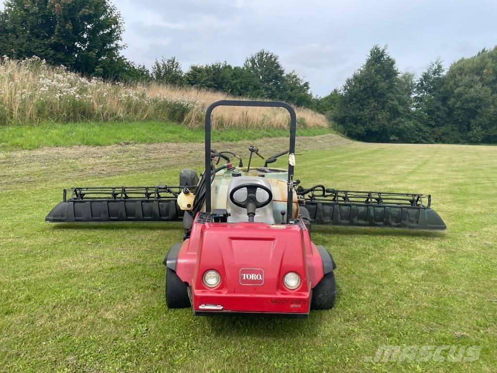 Toro MultiPro 1250 Çim püskürtme ekipmanları