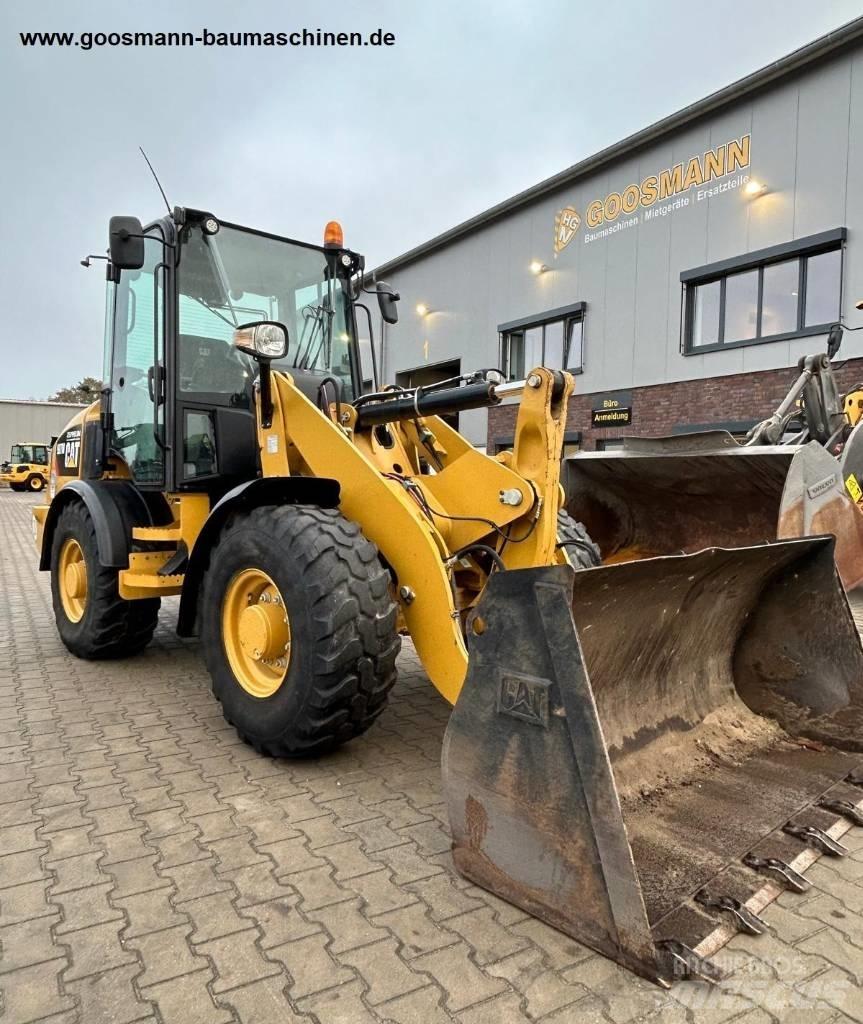 CAT 907 M Tekerlekli yükleyiciler