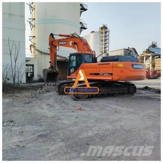 Doosan DX 380 LC Paletli ekskavatörler
