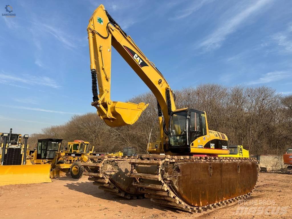 CAT 320 C L Amfibi Ekskavatörler
