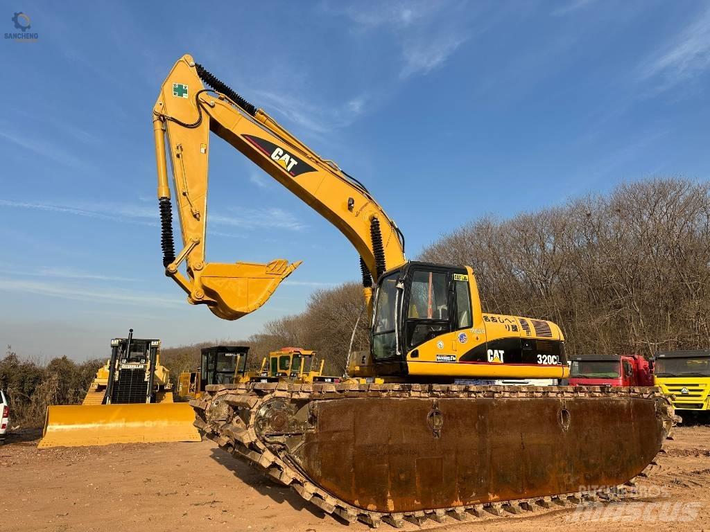 CAT 320 C L Amfibi Ekskavatörler