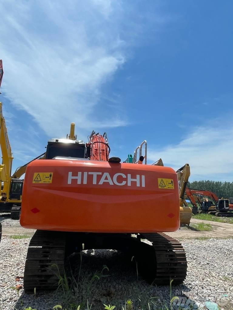 Hitachi ZX 200 Paletli ekskavatörler