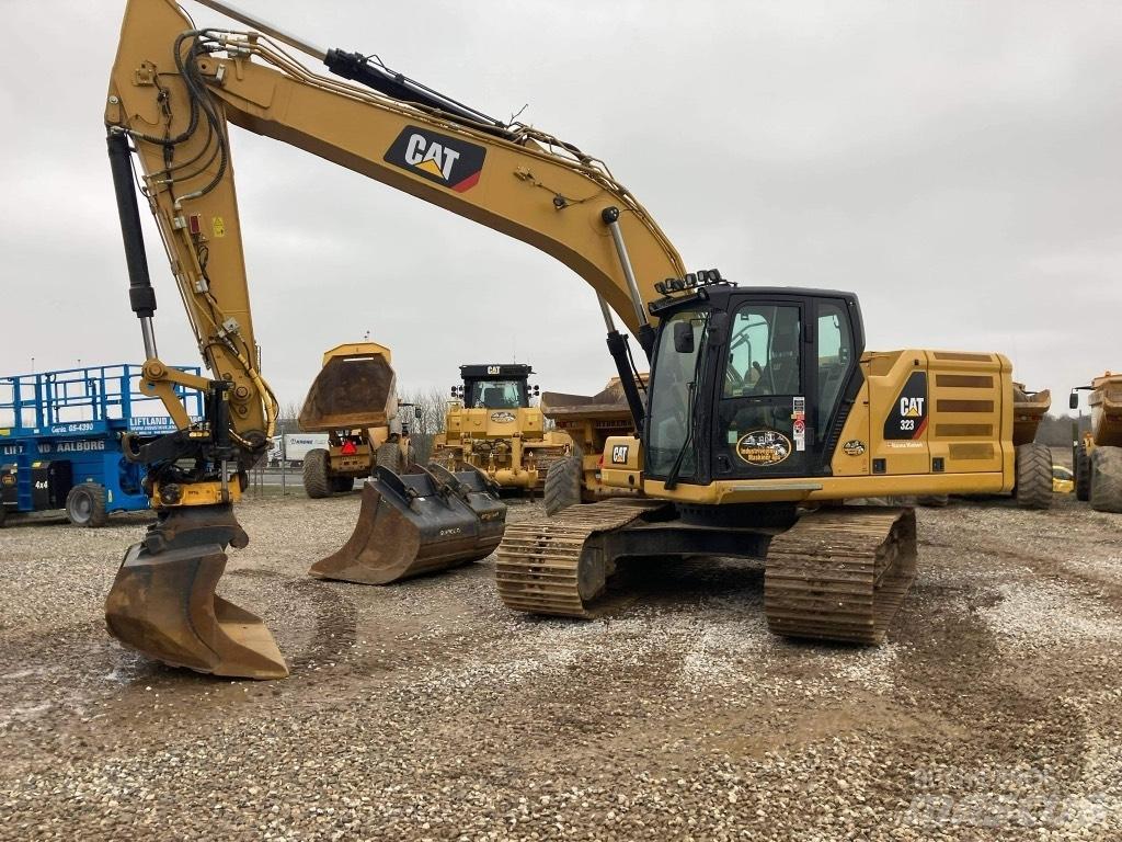 CAT 323 - nextgen Paletli ekskavatörler