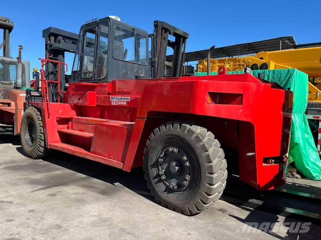 Mitsubishi FD 30 T Dizel forkliftler