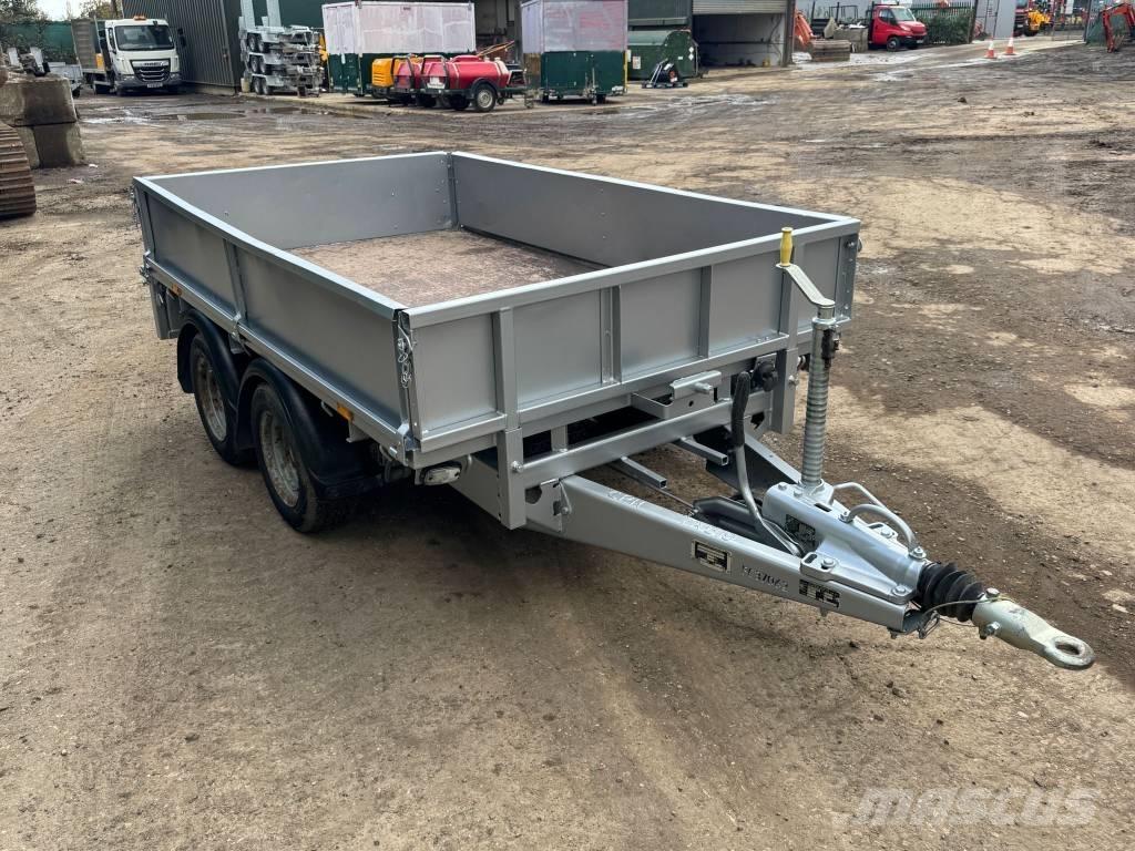 Ifor Williams 8 X 5 Kapali kasa treylerler