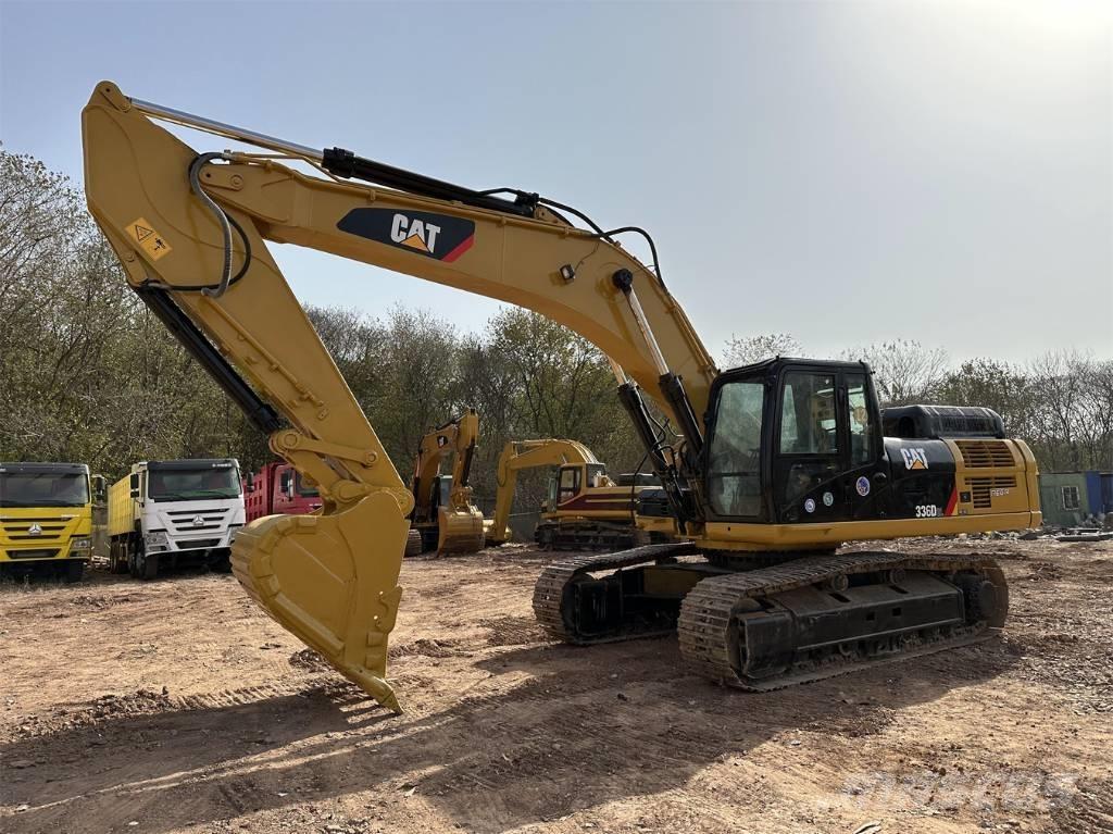 CAT 336 D L Paletli ekskavatörler