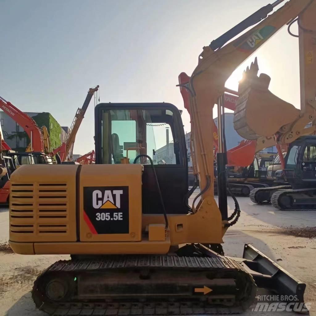 CAT 305.5E2 Paletli ekskavatörler