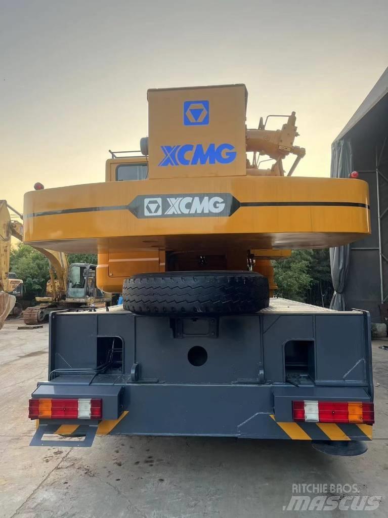 XCMG XCT 25 Yol-Arazi Tipi Vinçler (AT)