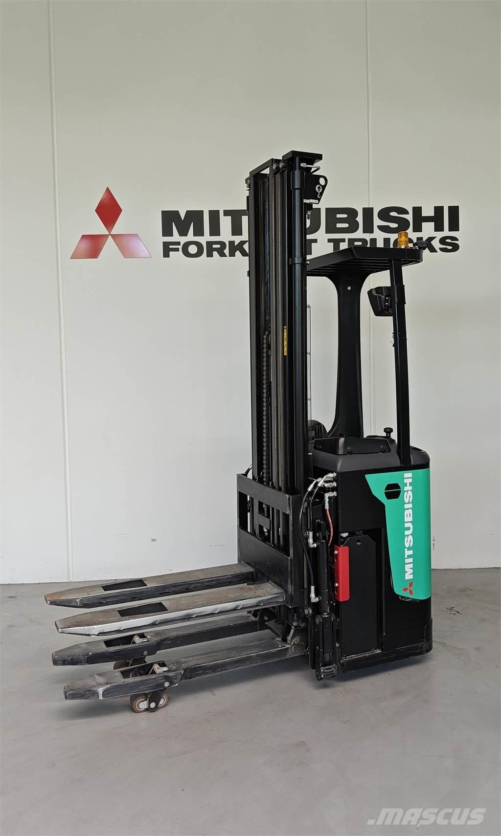 Mitsubishi SBR16NI Düsük seviye platformu