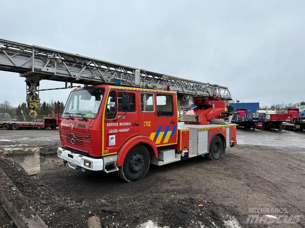 Mercedes-Benz 1424F Itfaiye araçlari