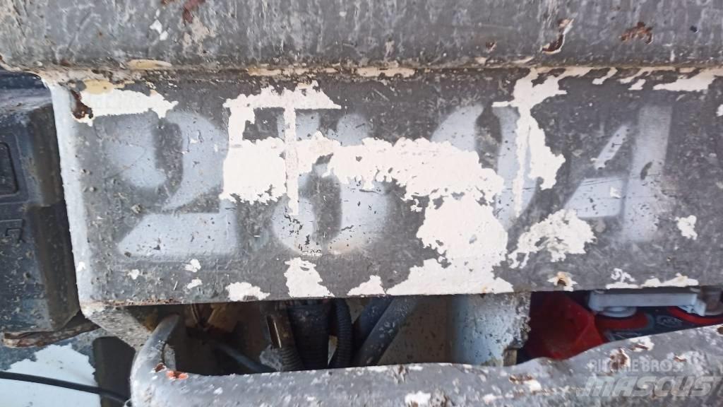 JLG 2030 ES Makasli platformlar