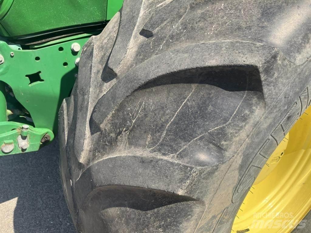 John Deere 6210R Traktörler