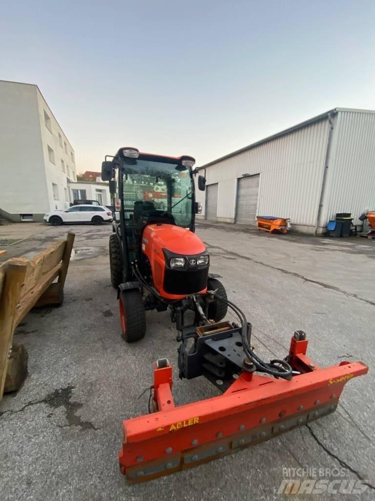 Kubota STW 34 Traktörler