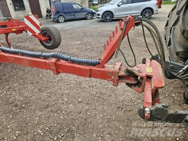 Kverneland CTC Keski pullukları