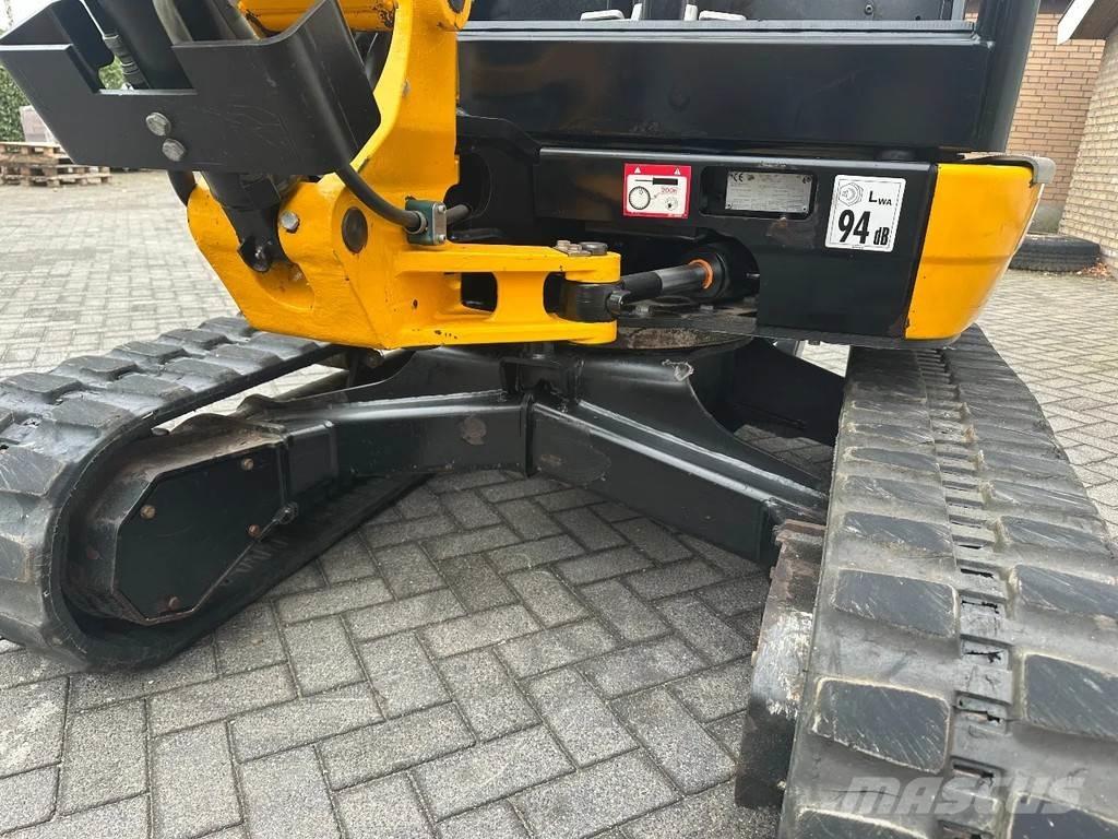 JCB 8026 CTS Mini ekskavatörler, 7 tona dek