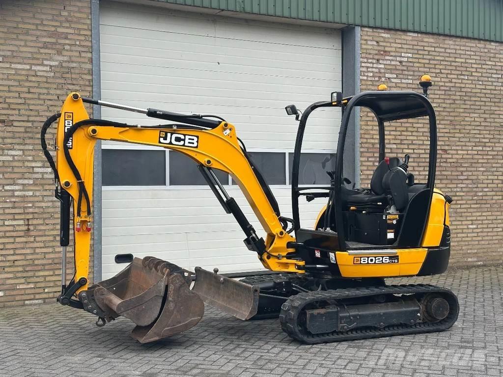 JCB 8026 CTS Mini ekskavatörler, 7 tona dek