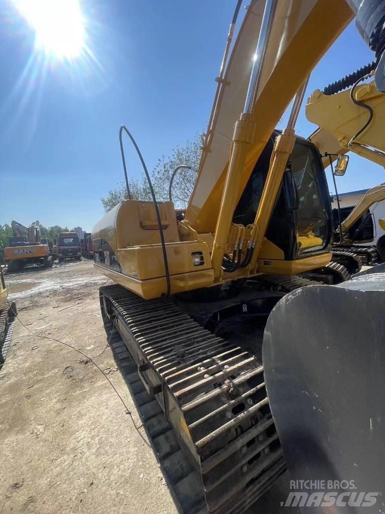 CAT 320 GC Paletli ekskavatörler