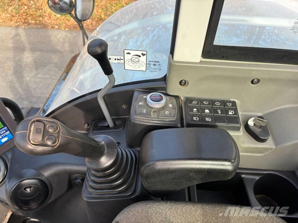 Volvo ECR 235 EL Paletli ekskavatörler