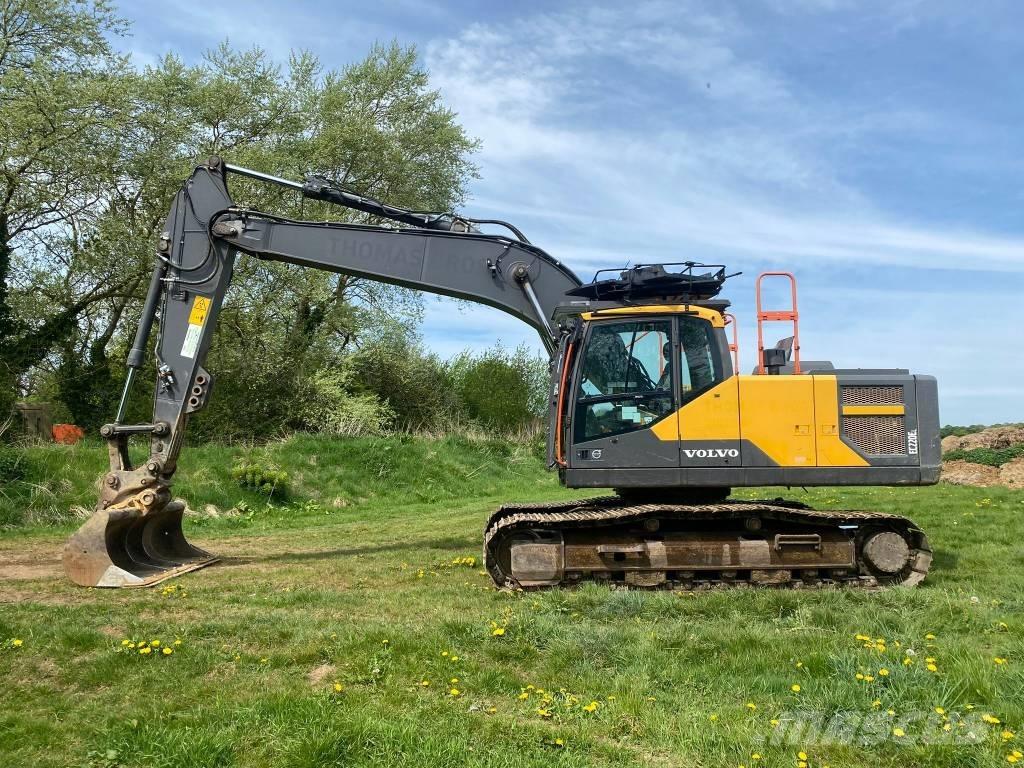 Volvo EC 220 EL Paletli ekskavatörler