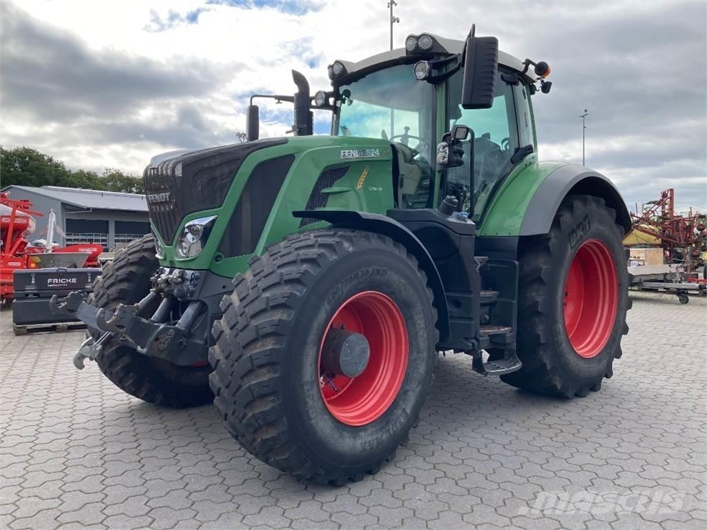 Fendt 824 Vario S4 Traktörler