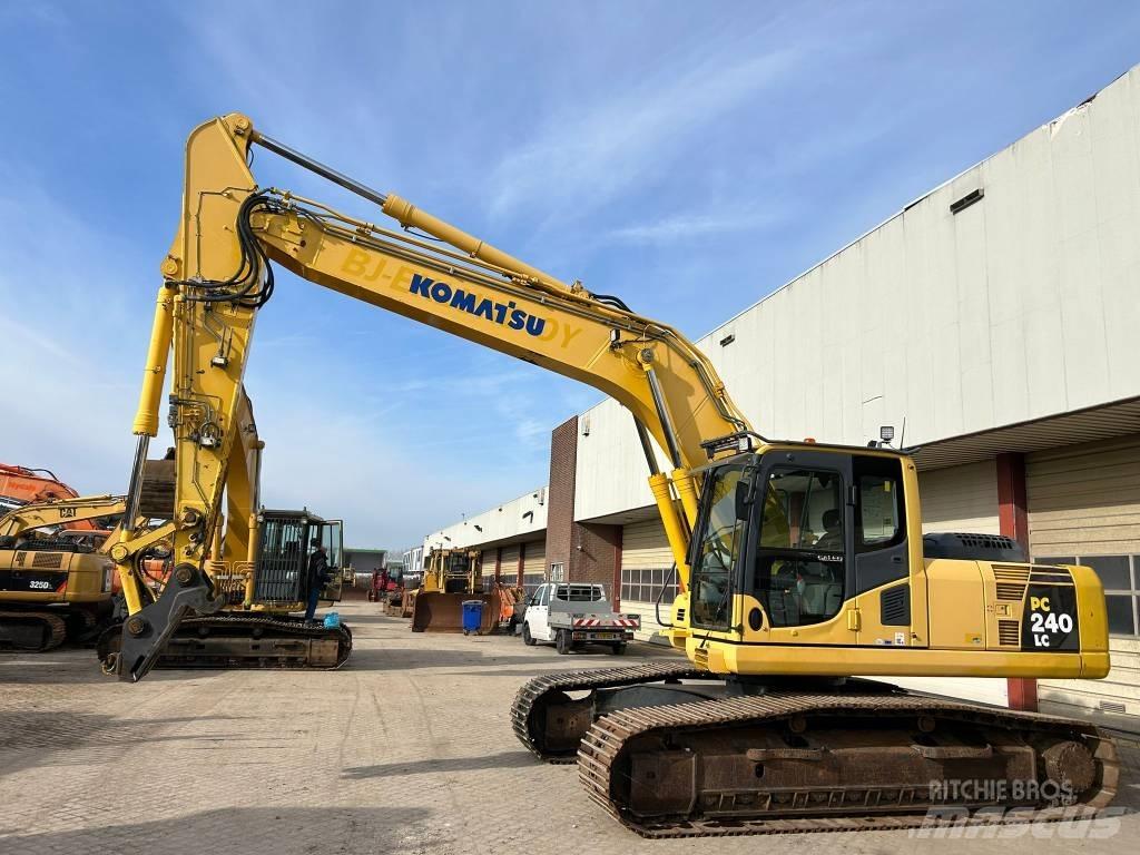 Komatsu PC 240 LC-8 Paletli ekskavatörler